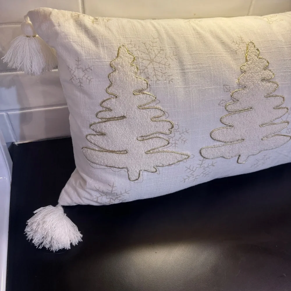Celerie Kemble Christmas Tree Lumbar Pillow Home 13x22 Ivory Gold Tassels‎ Decor